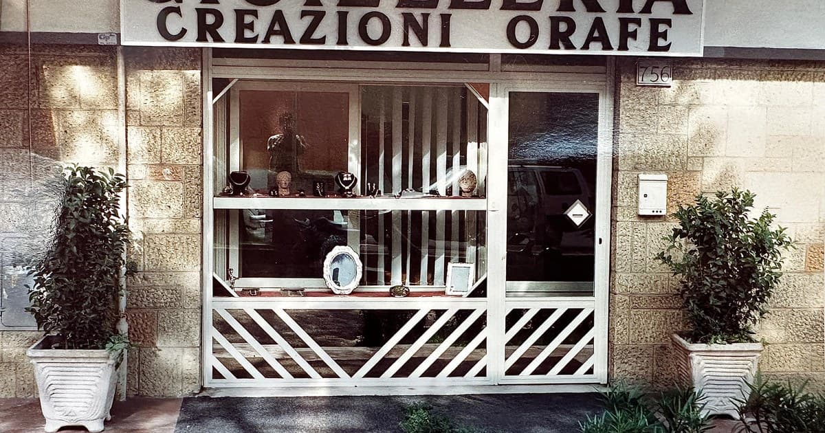Historic Scagnetti jewellery shop exterior in Rome, foundation of the family’s Perth atelier